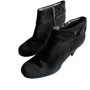Adrienne Vittadini Women's Black Suede Clarine Ankle Booties Size 8.5